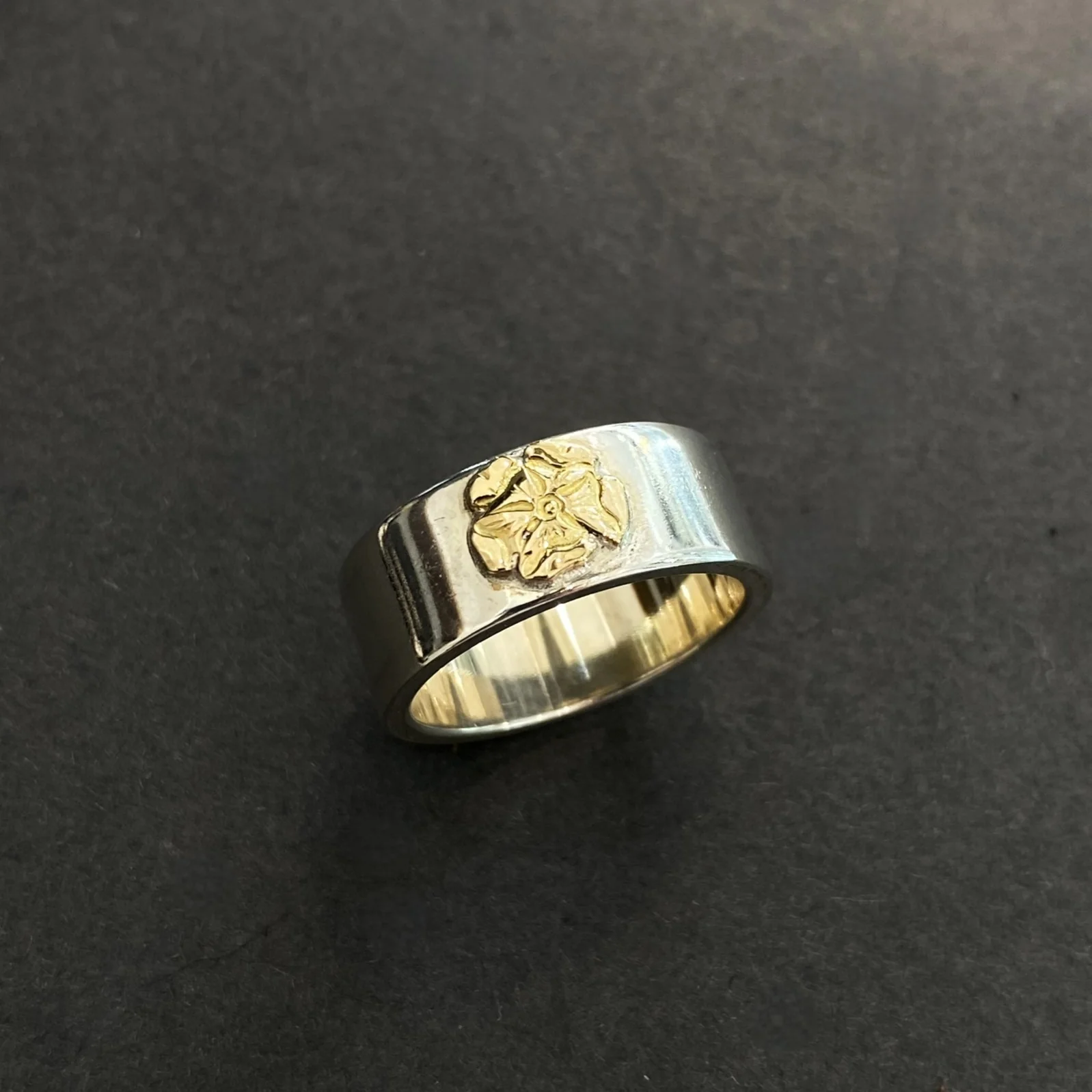 ゴローズ goro's [超美品]平打ちローズリング(17号)