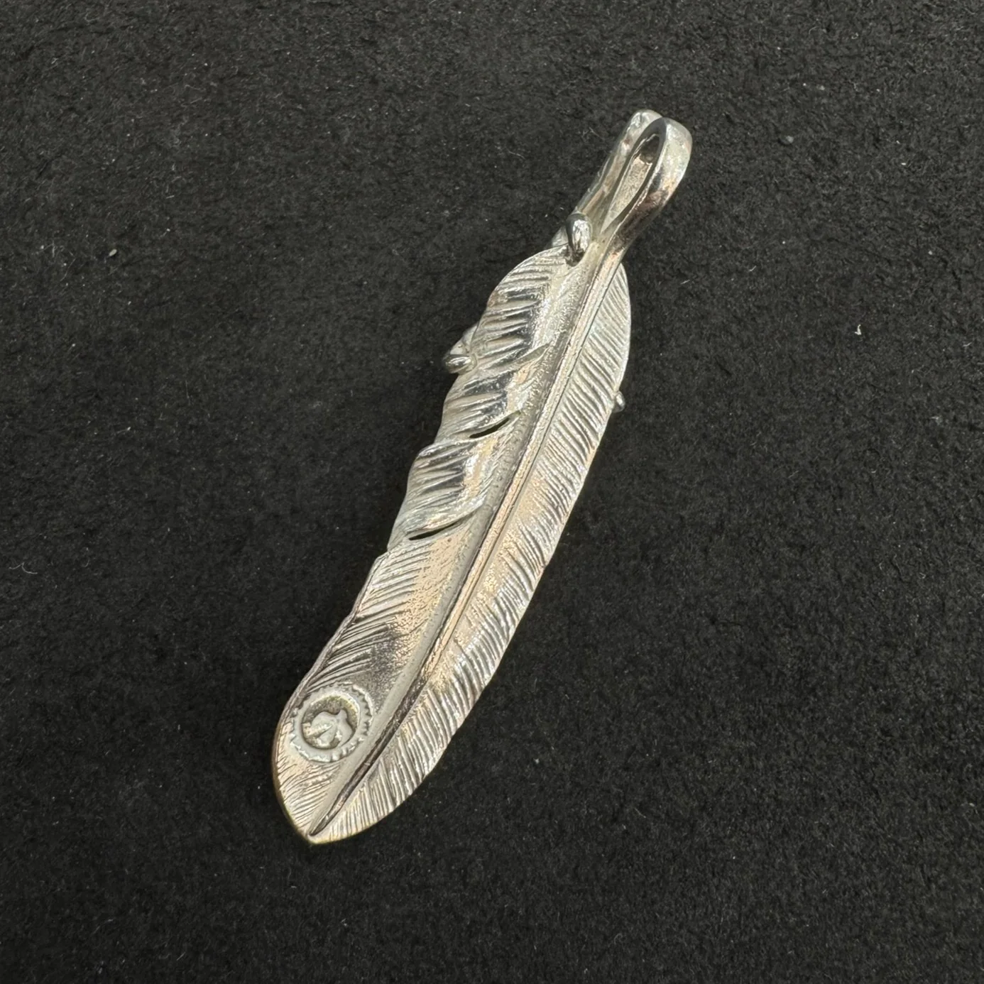 ゴローズ goro's  [ほぼ新品][現行]SVツメ付特大フェザー(左) - Image 2