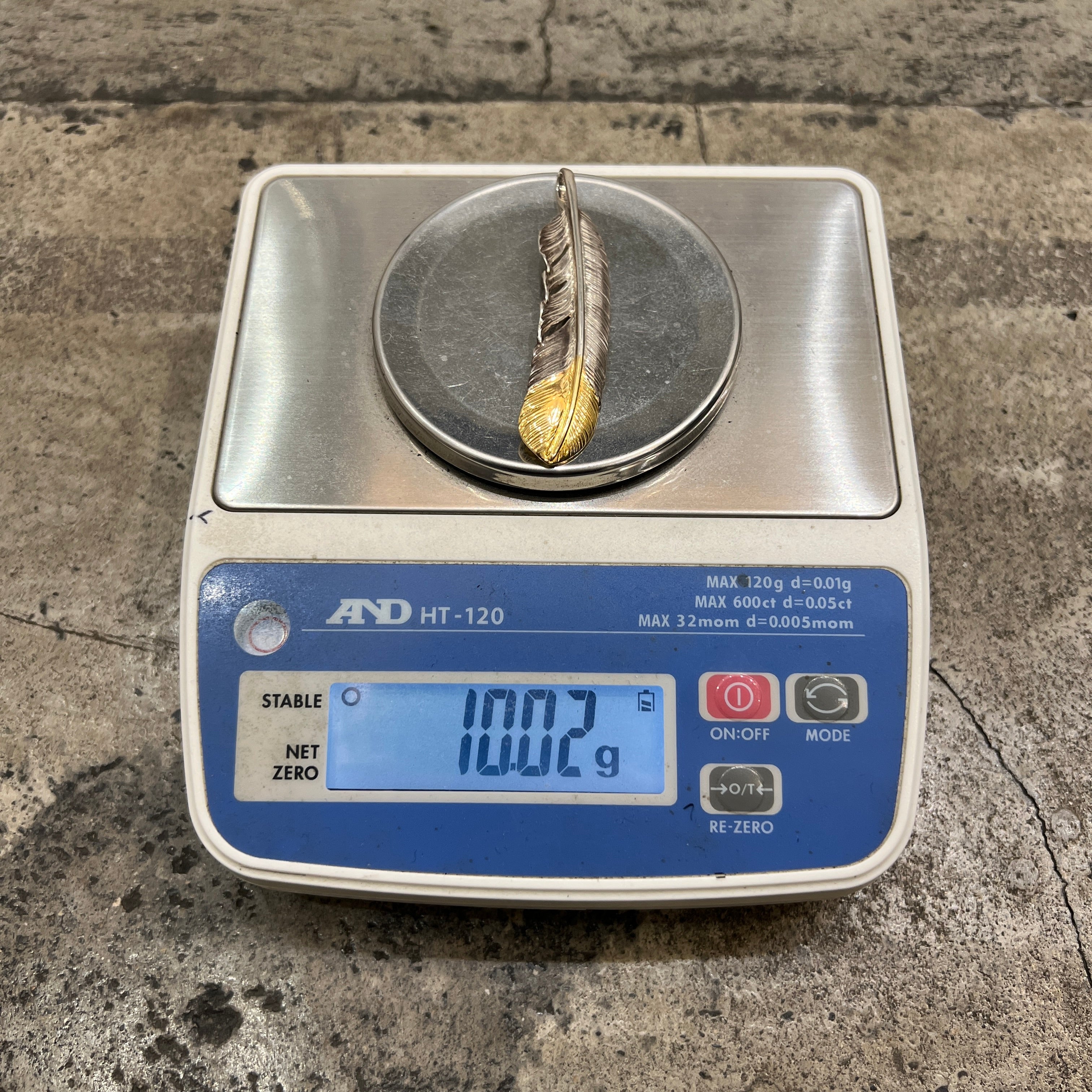 ゴローズ goro's[超希少] [現行][美品]先金特大フェザー(右) ※過去最重10.02g※完品 - Image 4
