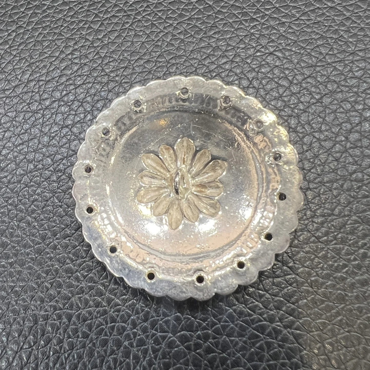 ゴローズ goro's SVコンチョ※直径3.9cm - Image 2
